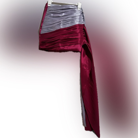 By Efrain Mogollon- Anita Skirt - Lilac w/ Fuchsia - Picture 2 of 2
